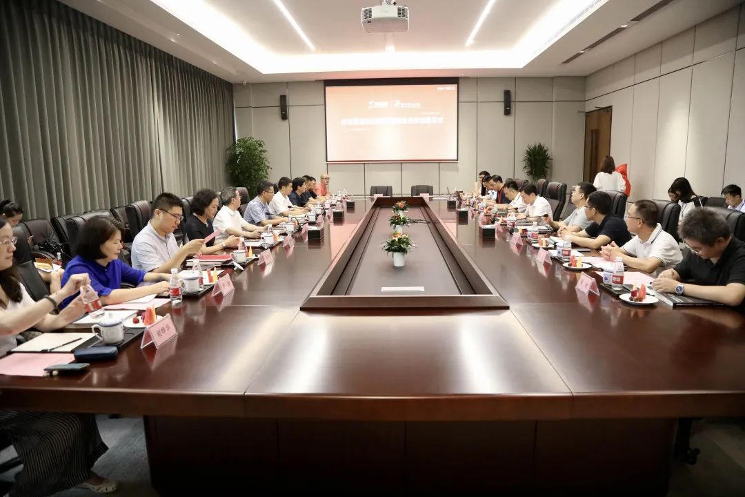 杭报集团与恒达_恒达平台|恒达娱乐共创美好未来信息战略合作签署仪式